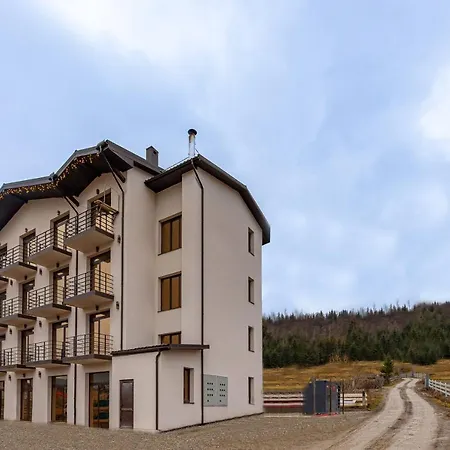 Garda - Breakfast Included In The Price Restaurant Free Parking Mountain View Kitchen In The Separate Entrance 3*