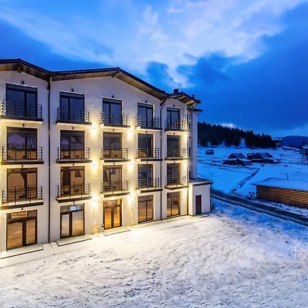 Garda - Breakfast Included In The Price Restaurant Free Parking Mountain View Kitchen In The Separate Entrance Bukovel