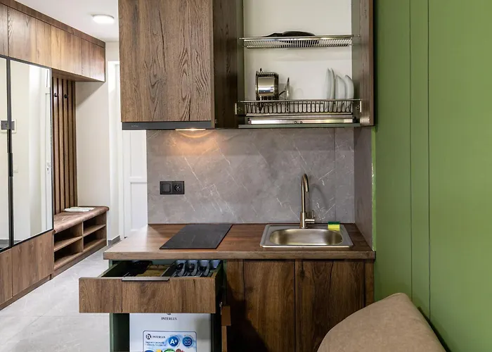 Garda - Breakfast Included In The Price Restaurant Free Parking Mountain View Kitchen In The Separate Entrance 3*