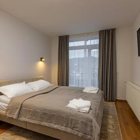Apart Otel Garda - Breakfast Included In The Price Restaurant Free Parking Mountain View Kitchen In The Separate Entrance Bukovel