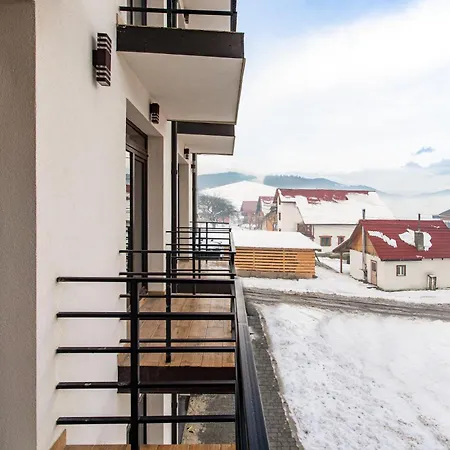 Garda - Breakfast Included In The Price Restaurant Free Parking Mountain View Kitchen In The Separate Entrance Apart Otel Bukovel