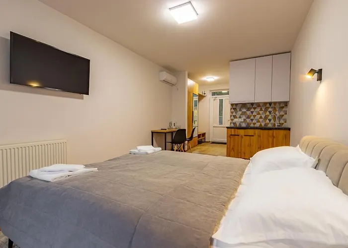Garda - Breakfast Included In The Price Restaurant Free Parking Mountain View Kitchen In The Separate Entrance 3* Bukovel