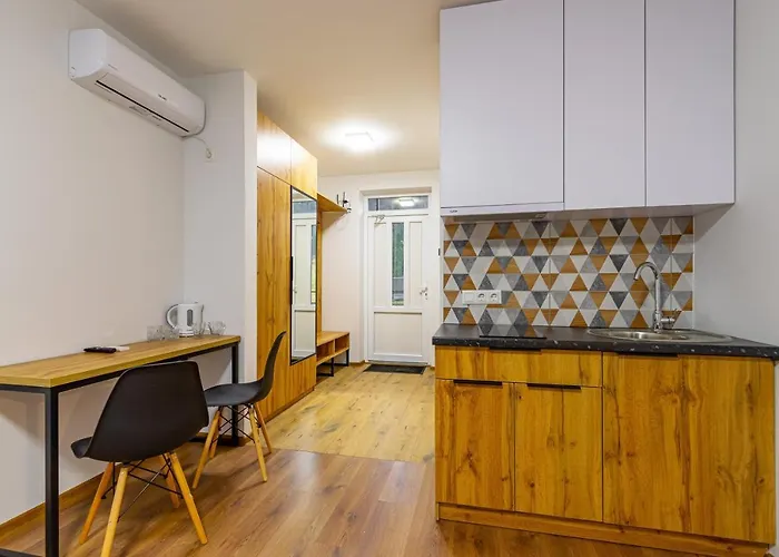 Apart Otel Garda - Breakfast Included In The Price Restaurant Free Parking Mountain View Kitchen In The Separate Entrance