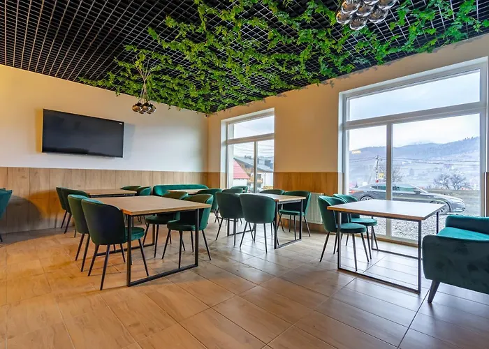Garda - Breakfast Included In The Price Restaurant Free Parking Mountain View Kitchen In The Separate Entrance