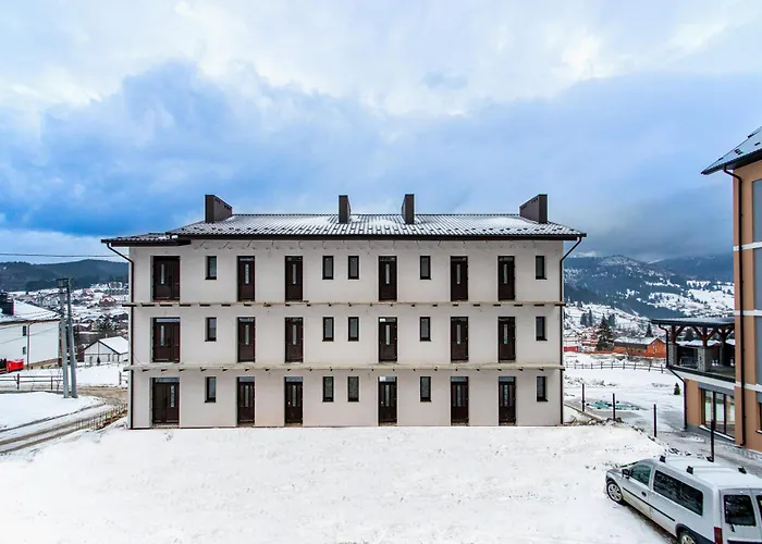 Garda - Breakfast Included In The Price Restaurant Free Parking Mountain View Kitchen In The Separate Entrance 3* Bukovel