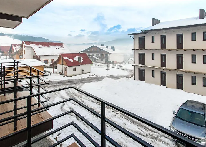 Garda - Breakfast Included In The Price Restaurant Free Parking Mountain View Kitchen In The Separate Entrance Bukovel